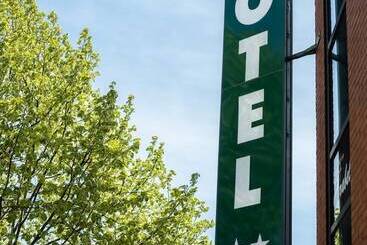 בית מלון כפרי Hôtel Garabel