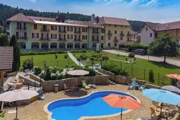 Hotelli Hôtel Restaurant Le Lac