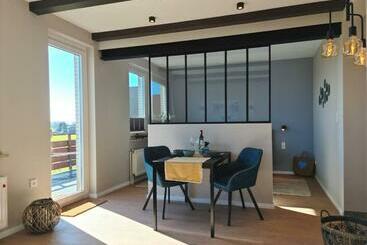 شقق خاصة سياحية Stylische Wohnung Mit Weitblick Und Großem Balkon