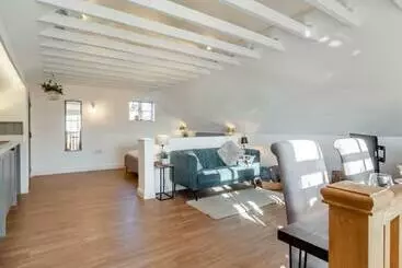 Apartaments turístics Studio Flat In Heritage Triangle, Diss