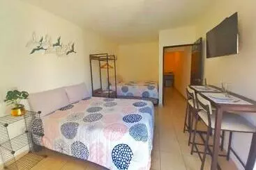 ツーリストアパートメント Estudio A Unos Pasos Del Malecón