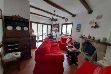 Жильё для туристов Casa Vacanze Daniela