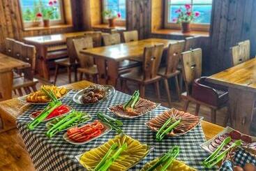 Пансион Horský Penzion Vebrovy Boudy