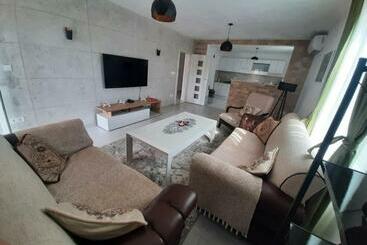 Pisos turísticos Bonaca   Bar