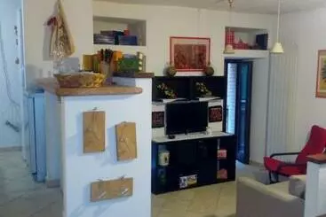 ツーリストアパートメント Dimora Volturno