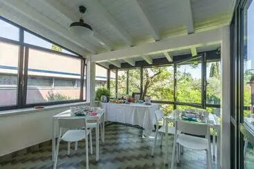 ツーリストアパートメント Family Home