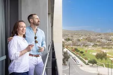 ホテル The Sebel Canberra Campbell