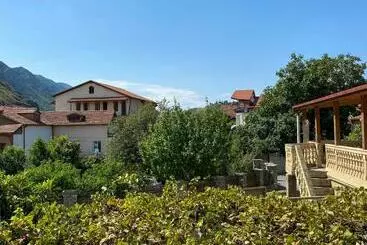 Pansiyon Guest House Nana