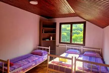 Turistlejligheder Vikendica Foča