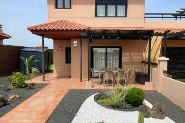 游客公寓 Villa Twins