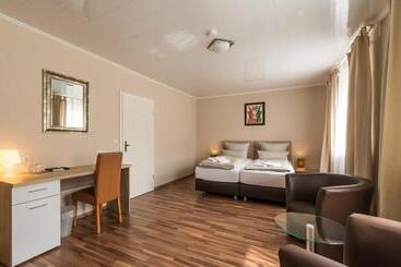 فندق Mettlacher Hof