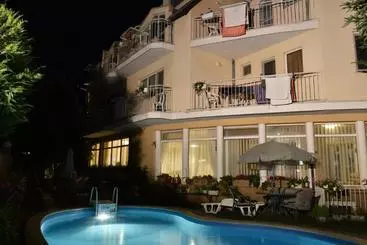 Apartamentos turísticos Solaris Apartments