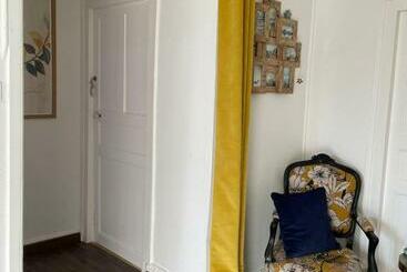 Bed and Breakfast Les Hirondelles De La Villa Des Roses