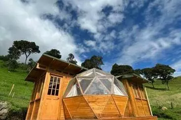 Monteluna Glamping