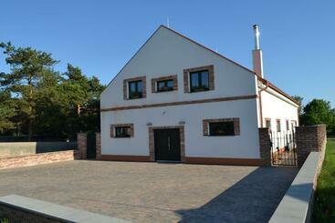 펜션 Vinný Sklep Vinařství Pekárek