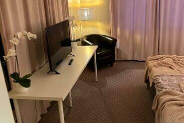 هتل آپارتمان Noah Longstay