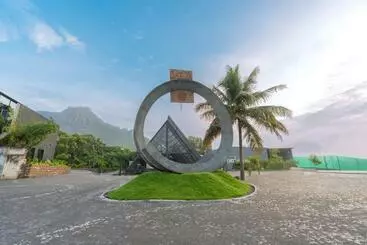 Darza Luxury Resorts