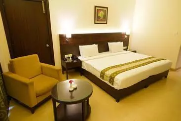 Greenleaf The Resort & Spa, Ganpatipule