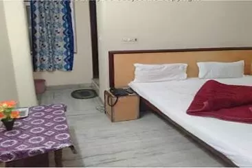 Pop Hotel K Kalpana Railway Station