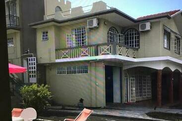 Panzió Appartement Privatif   Villa Isora Paradise