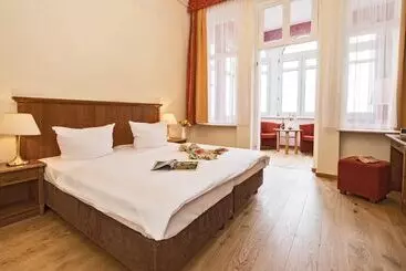 Отель Kaiser Wilhelm