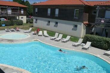 ツーリストアパートメント 3 étoiles Aureilhan Bord Du Lac