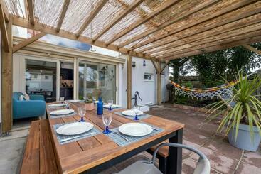 Turistlägenheter L Hirondelle Bleue   Classé 4 étoiles Proche Mer