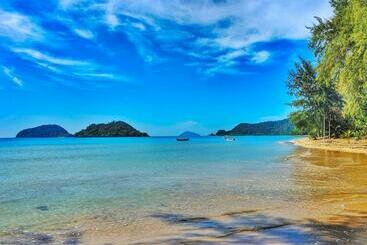 Miss You Beach Resort Koh Mak