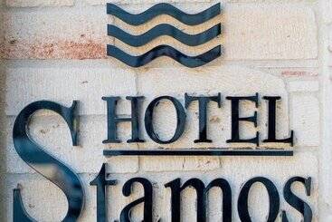 Hotel Stamos