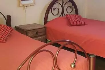 هتل Hostal Terra