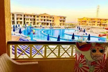 هتل آپارتمان Private Chalets In Ain Sokhna