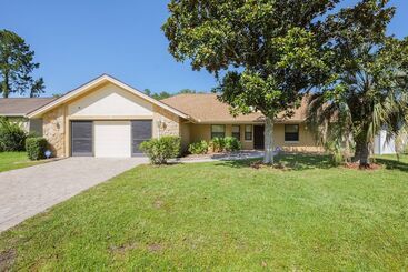 ツーリストアパートメント Dolphin Dream