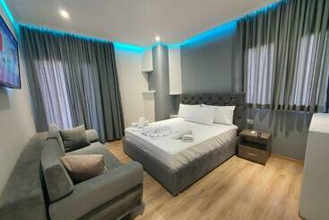 ユースホステル Villa Mehmeti