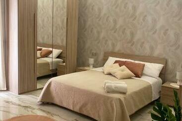 צימר La Perla Luxury Rooms