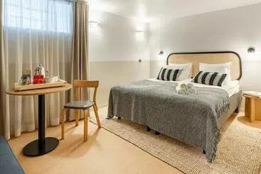 ホテル Bob W Kluuvi