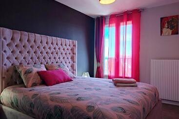 游客公寓 Le Thourottoiscentre Villewifispacieuxconfort Saint Gobain