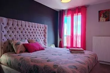 ツーリストアパートメント Le Thourottoiscentre Villewifispacieuxconfort Saint Gobain