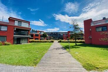 דירות לתיירים Bl Lakeside Apartman