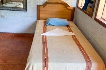 هتل El Mirador De Tansu