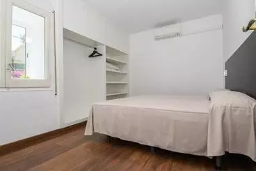 ツーリストアパートメント Rentalmar Villa Covamar Families Only