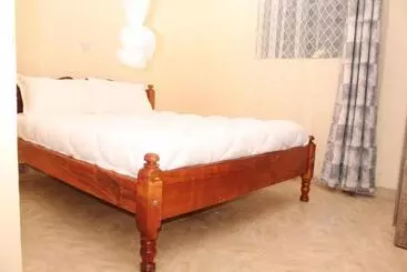 Tourist flats Stay.plus Villa Serene Kitale