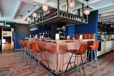 Boutique Hotel Herbergh Amsterdam Airport Free Parking