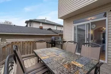 Ferienwohnungen Prairie Oasis I Sleeps 16 L Bbq & Patio L Smart Tv