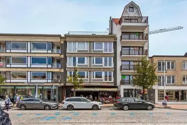 آپارتمان‌های توریست‌ها The Rooftop Suite Luxueuze Bohemian Penthouse