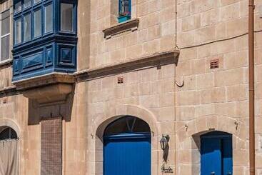 آپارتمانهای توریستها 250 Yo Tal Bambinu Farmhouse