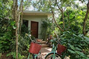 酒店 Secret Gardens Bacalar Suite 02 Con Alberca Y Bicicletas