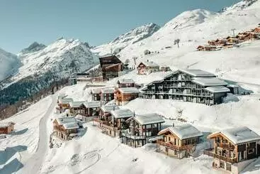 Aparthotel Lauchernalp Resort Residences