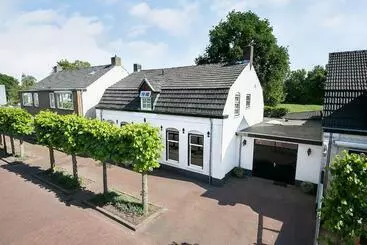 Aamiaismajoitus (B&B) Puur & Simpel, Buitengewoon Vertoeven In De Brabantse Kempen