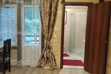 פנסיון Sonata чан біля річки