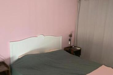 آپارتمان‌های توریست‌ها Bel Appartement Climatisé & Parking